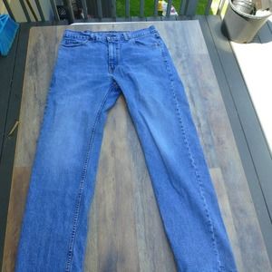 Levi's 505 straight leg medium wash 36x32 jeans denim